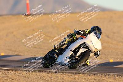 media/Dec-05-2025-CVMA Friday Practice (Fri) [[303bad9a84]]/3-Racer 3 (NRS)/Mock Race/